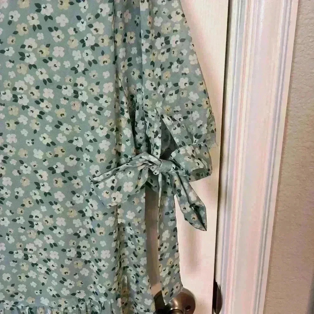 Sister Jane Rival Floral Tiered Maxi Dress Size M - Picture 3 of 7